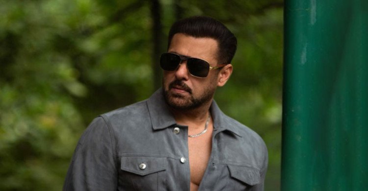 'Driven and courageous': Salman Khan backs Indian student protest