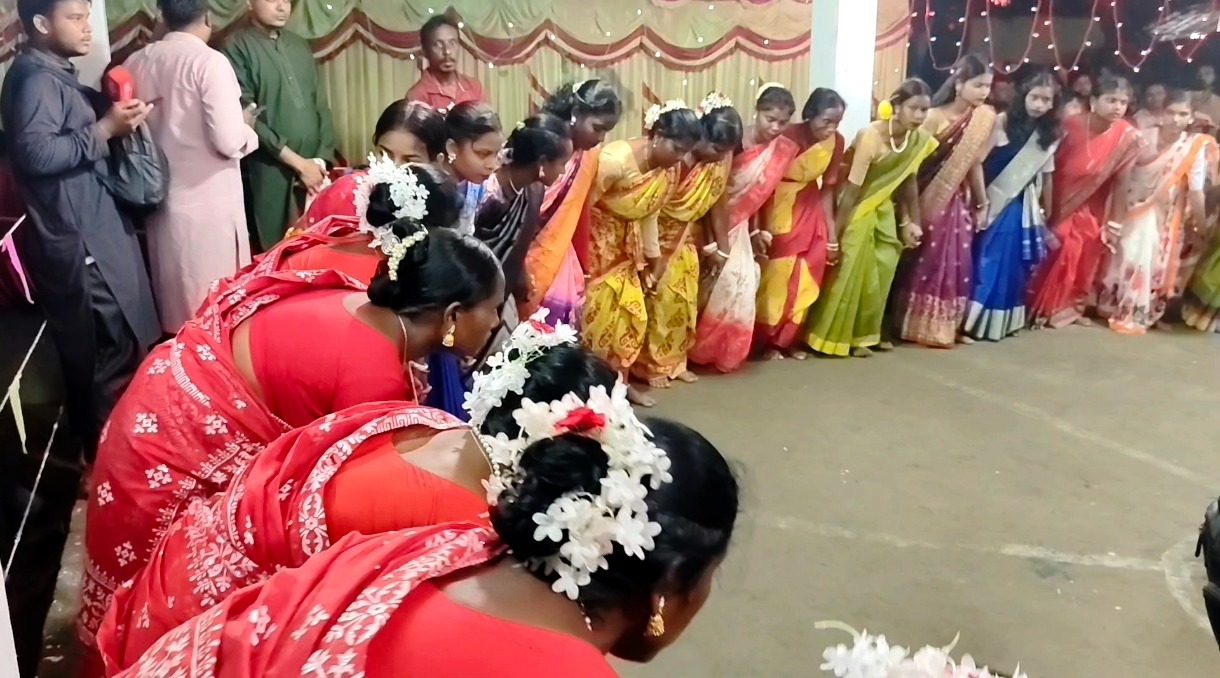 Oraon Community Celebrates Karam Festival with Traditional Music and Dance in Thakurgaon