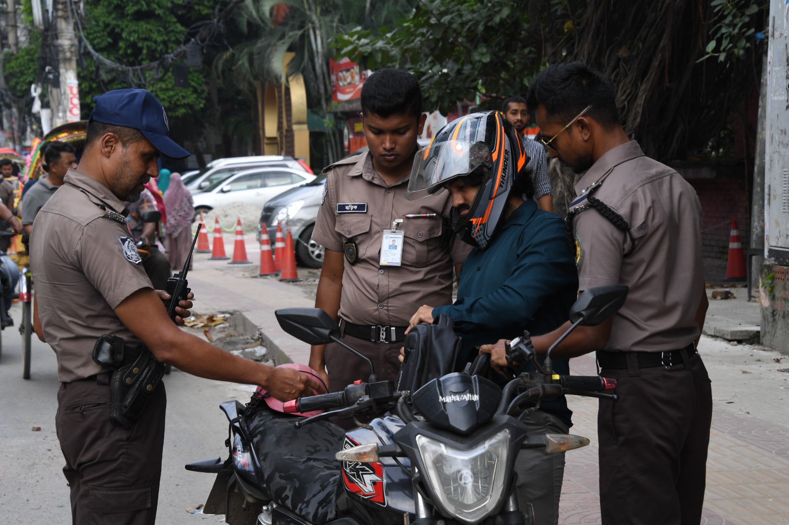 Checkposts, Searches, and Patrols Intensified at Capital's Entry Points