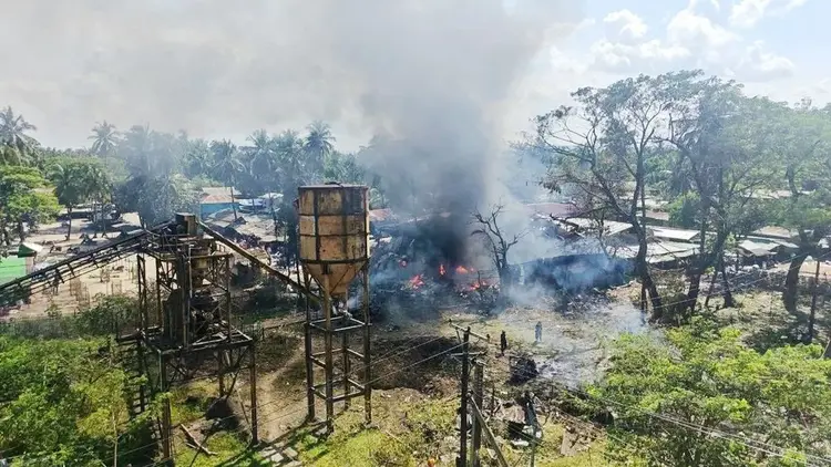 Myanmar Air Strike on Kyauktaw Market Kills at Least 49 in Arakan Army-Controlled Rakhine