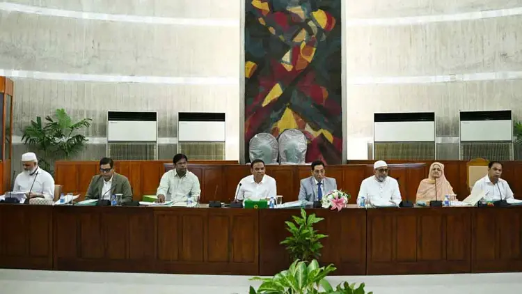 Parliamentary Committee Expresses Indignation Over Idle Chemical Fertilizer Factories, Orders Operational Roadmap