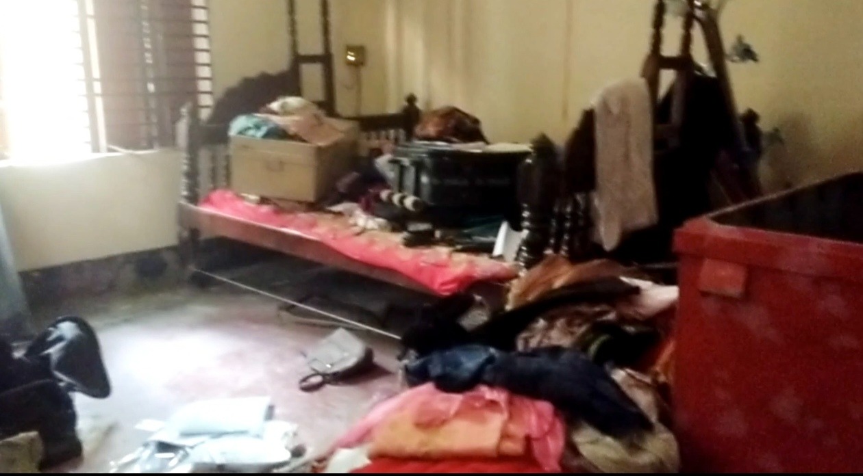 Housewife Found Dead in Kaukhali; Open Doors and Scattered Belongings Raise Suspicions
