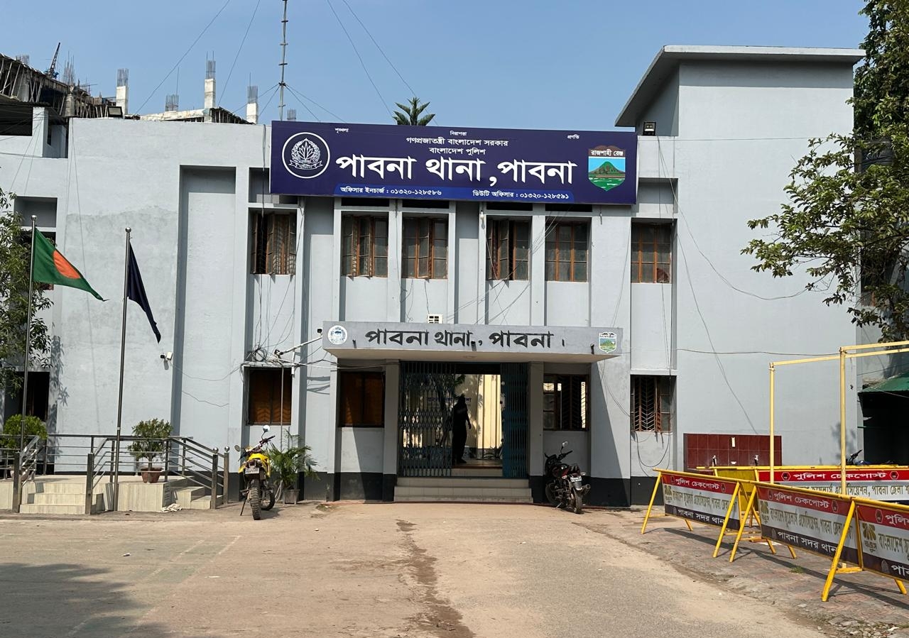 Drug Addict Youth Hacked to Death in Pabna