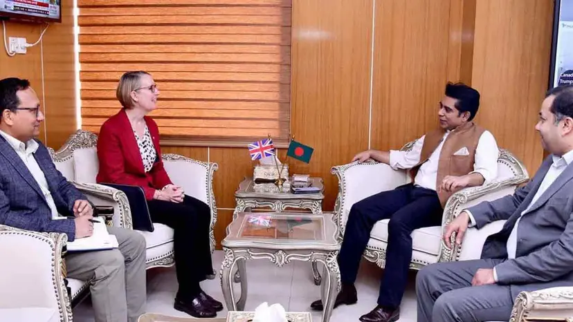 Government Has No Intention to Control Mass Media, Asserts Information Minister Andaleeve Rahman