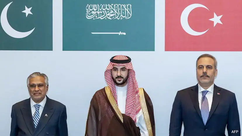 Mecca Defense Pact Activated: Pakistan and Turkey to Deploy Troops to Saudi Arabia Amid Escalating Houthi Attacks