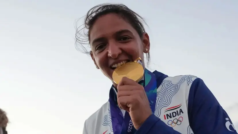 Harmanpreet Kaur Steps Down as India Women's Cricket Captain Across All Formats