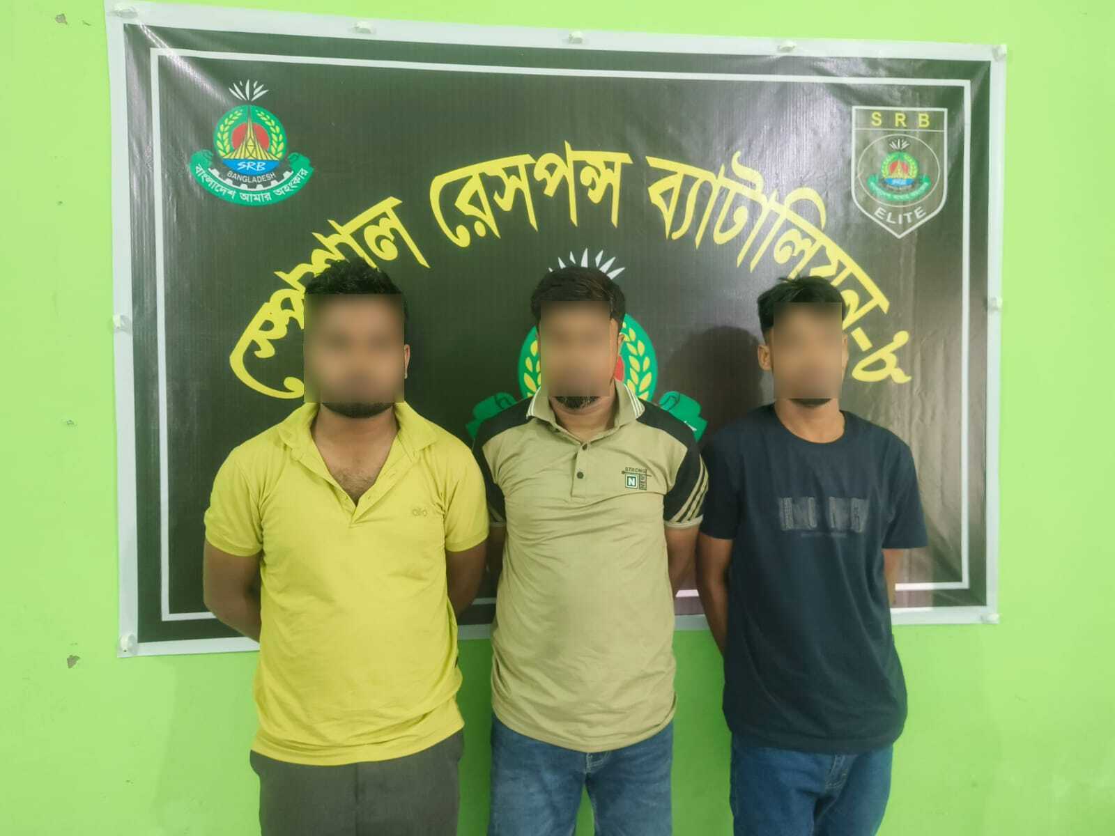 3 Arrested with Weapons for Robbing 26 Lakh Taka Posing as RAB in Savar