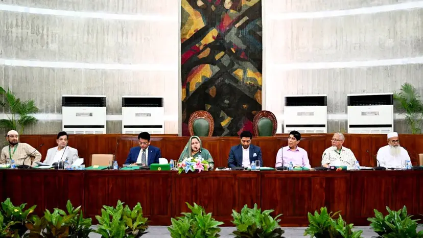 Parliamentary Committee Directs Rapid Filling of Headmaster Vacancies in Government Primary Schools