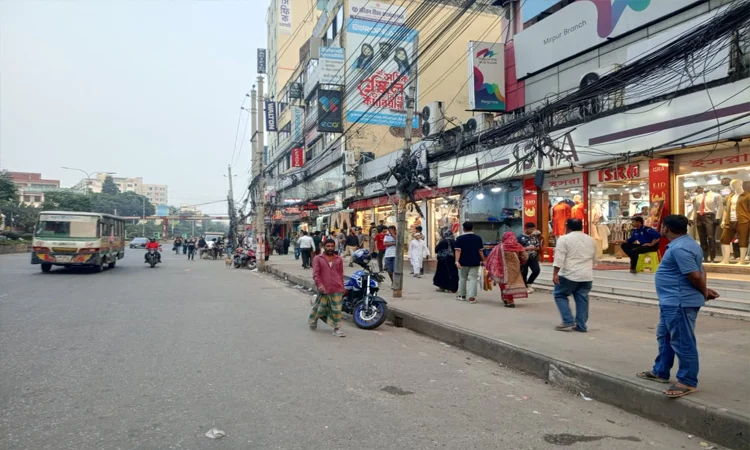 Mirpur-10 footpaths freed from illegal occupants, bringing relief to residents
