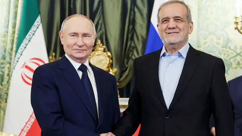 Putin Assures Pezeshkian Russia Ready to "Do Everything" to Help End Conflict with US and Israel