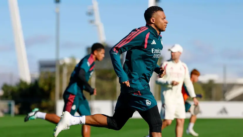 José Mourinho Labels Kylian Mbappé Criticism 'Bizarre' Ahead of Villarreal Clash