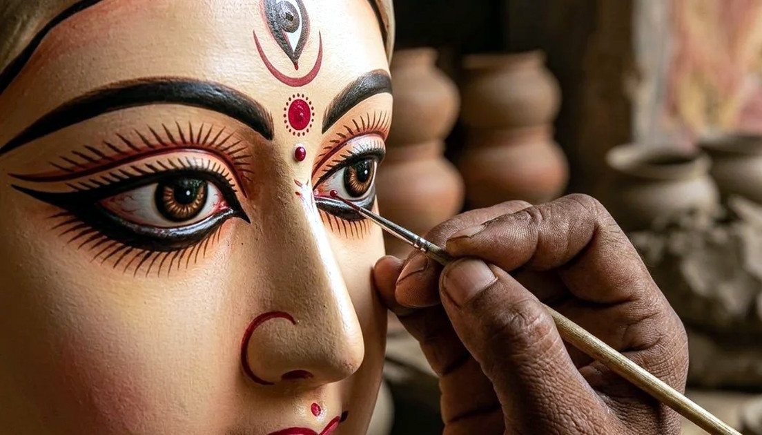 Subho Mahalaya: Countdown to Sharadiya Durgotsav Begins Today Amid Tarpan and Chandi Path