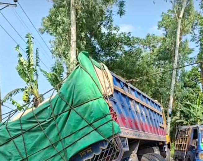 Two Women Killed as Truck Runs Over Them in Lalmonirhat