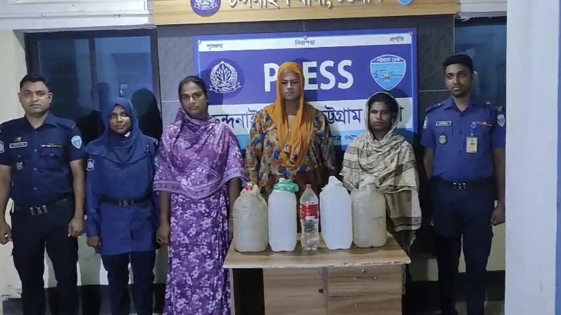 3 Transgenders Arrested with 42 Liters of Country-made Liquor in Chandanaish's Dhopachhari, CNG Auto-rickshaw Seized