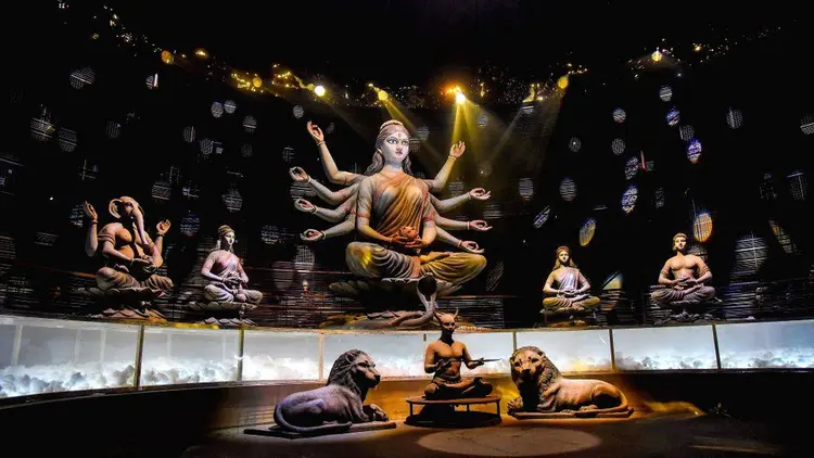 Death Toll Rises to 19 in Kolkata Durga Puja Pandal Stampede Tragedy