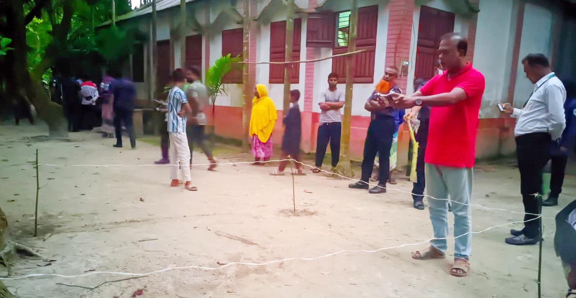 Awami League Activist Hacked to Death Near Home in Broad Daylight in Rangpur