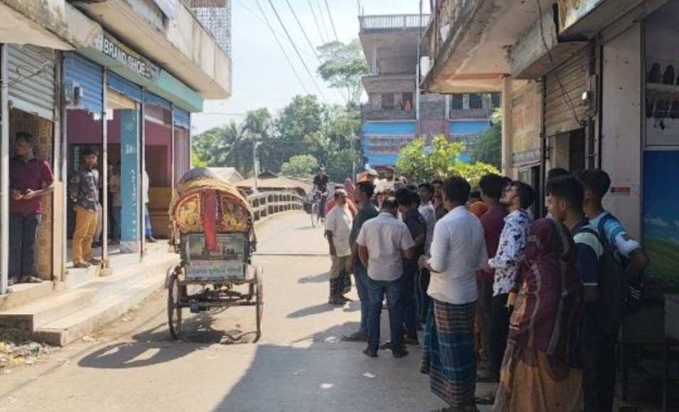 Primary School Teacher’s Body Recovered from Hotel Room in Bhedarganj