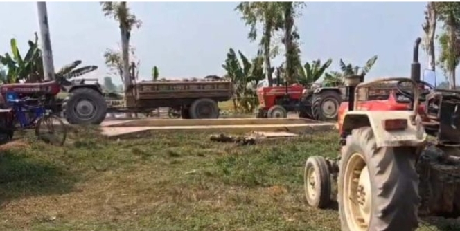 Mobile Court Operates Drive Against Two Brick Kilns in Parbatipur for Illegally Excavating Topsoil from Agricultural Land