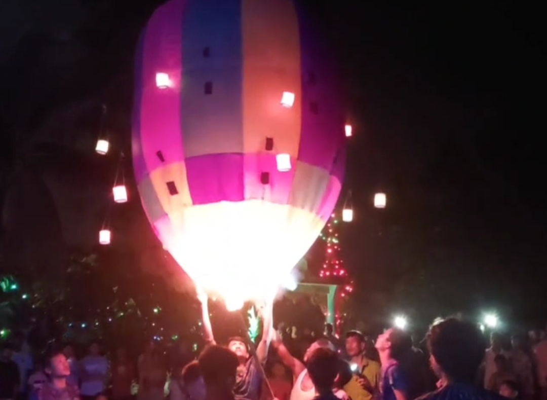 Skies of Kuakata Coastal Region Illuminate with Lanterns