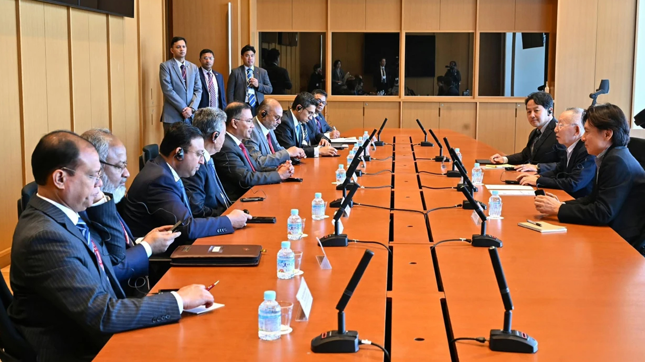 Fast Retailing CEO Tadashi Yanai Meets PM Tarique Rahman in Tokyo; PM Urges Uniqlo FDI Expansion in Technical Textiles