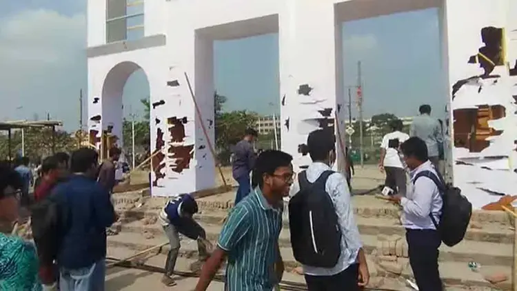 SAU Students Vandalize Old Trade Fair Ground Infrastructure Protesting Secretariat Relocation