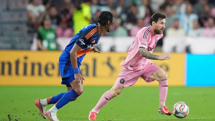 Three goals in the final 10 minutes: Messi and his team avoid defeat in a dramatic match