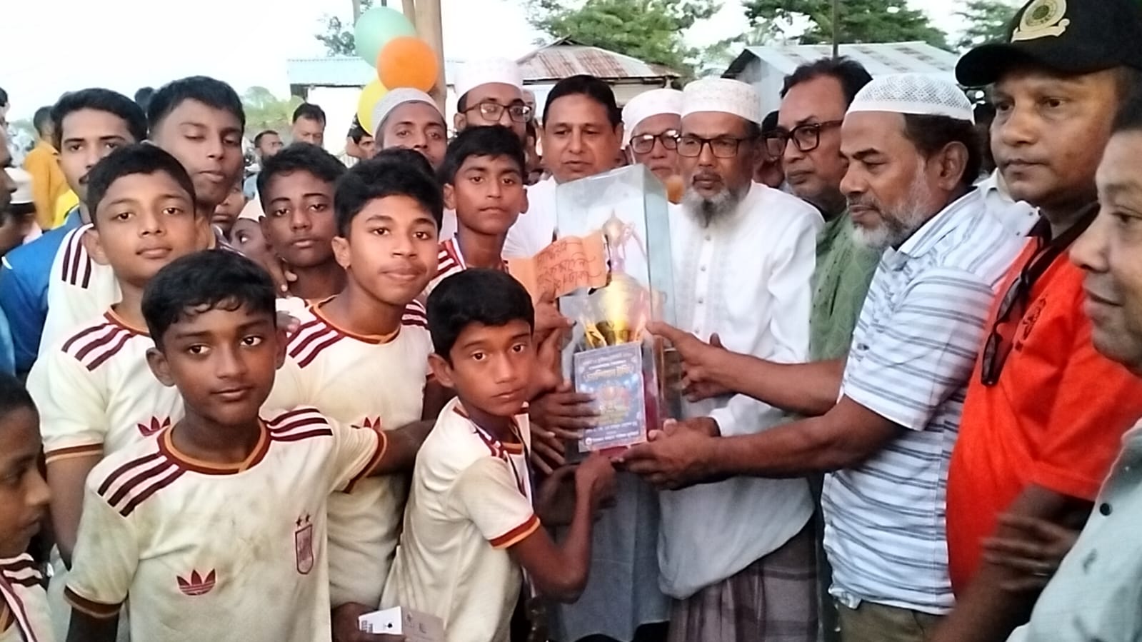 Hanzala Fighters Win Title: Final Match of Under-14 Futsal Tournament Organized by Priyojon Kollan Porishod in Kalapara